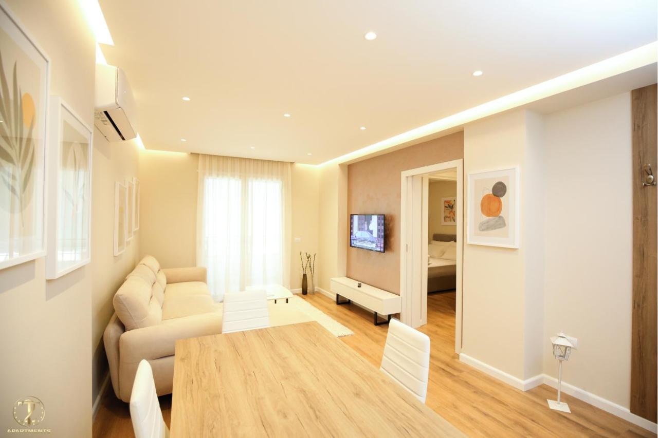 T2 City Apartments Vlorë Exterior foto